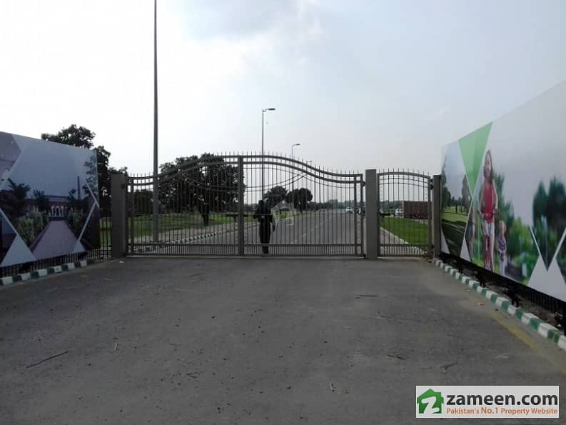 Commercial Plot For Sale In Etihad Town Located On Main Raiwind Road