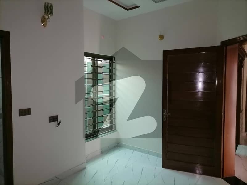 Buy your ideal 5 Marla House in a prime location of Sabzazar Scheme