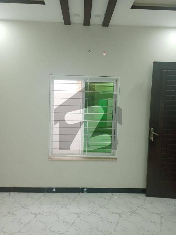 3 Marla New Flat For Rent In Military Account College Road Lahore