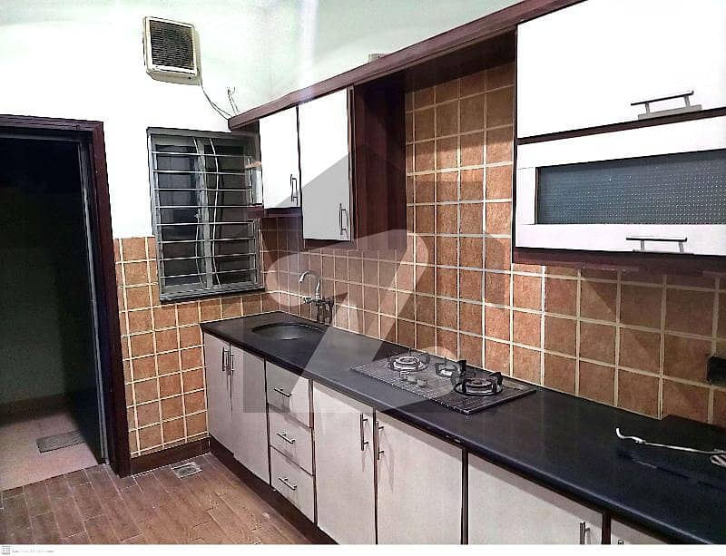 6 Marla Beautiful House For Sale In Paragon City Lahore With Gas