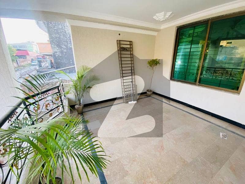 10 marla luxury House For sale chaklala scheme 3 rawalpindi Chaklala