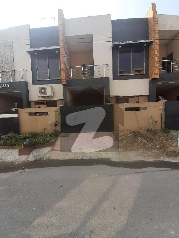 Villa For Sale In 20x45 In E Block B17 MPCHS Block E, MPCHS Multi