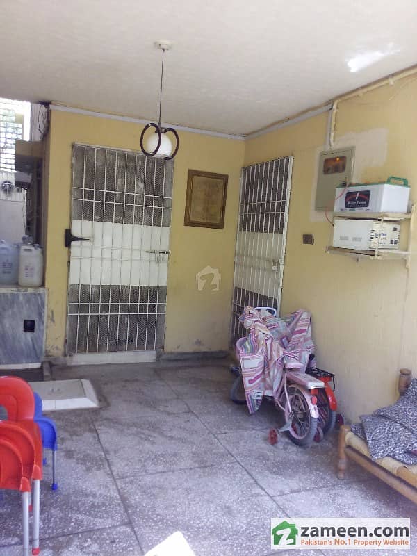 120 Square Yards House For Sale In Abul Hasan Asfhani Road Near