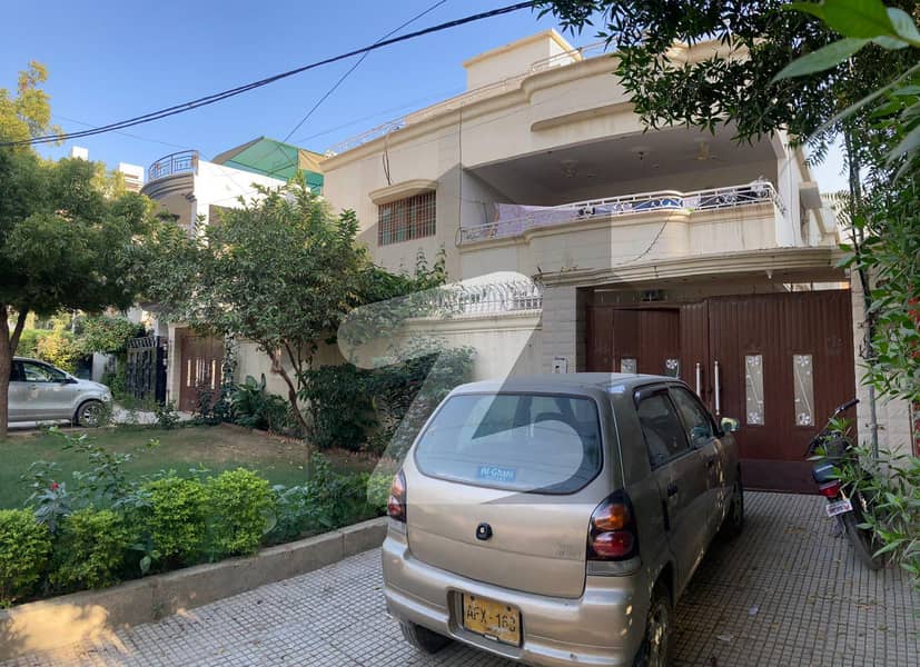 House For Sale Ground Plus 1 In GulistaneJauhar Block 2, 450 Yards 2