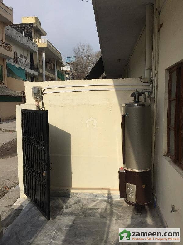 Near Islamabad Club Independent Detached Annexe House For Rent Direct