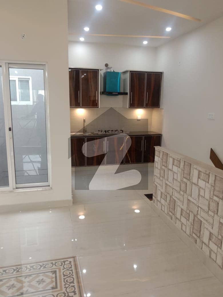 A Stunning House Is Up For Grabs In Green Valley Faisalabad Green