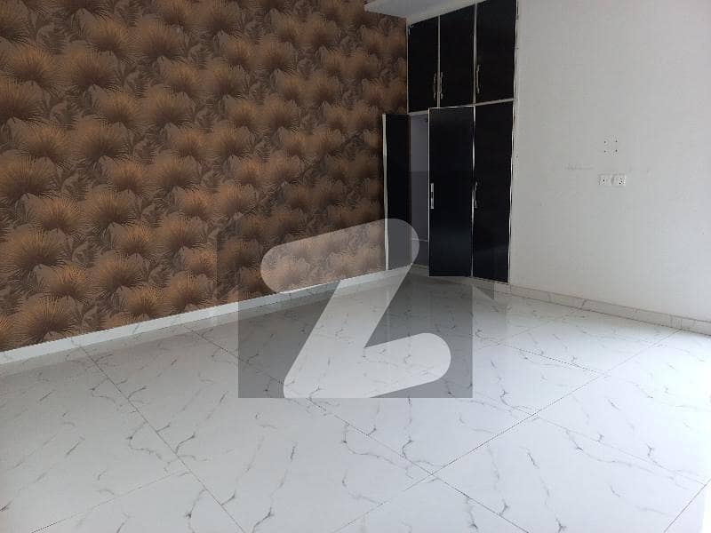 Eden Valley Upper Portion 2 Bed Eden Valley, Faisalabad ID42714842