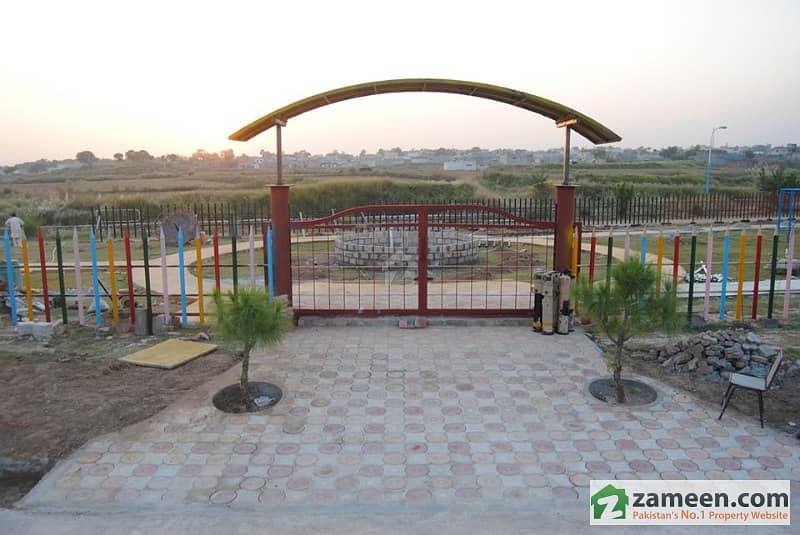 Corner Plot For Sale In Royal City Islamabad Royal City, Islamabad