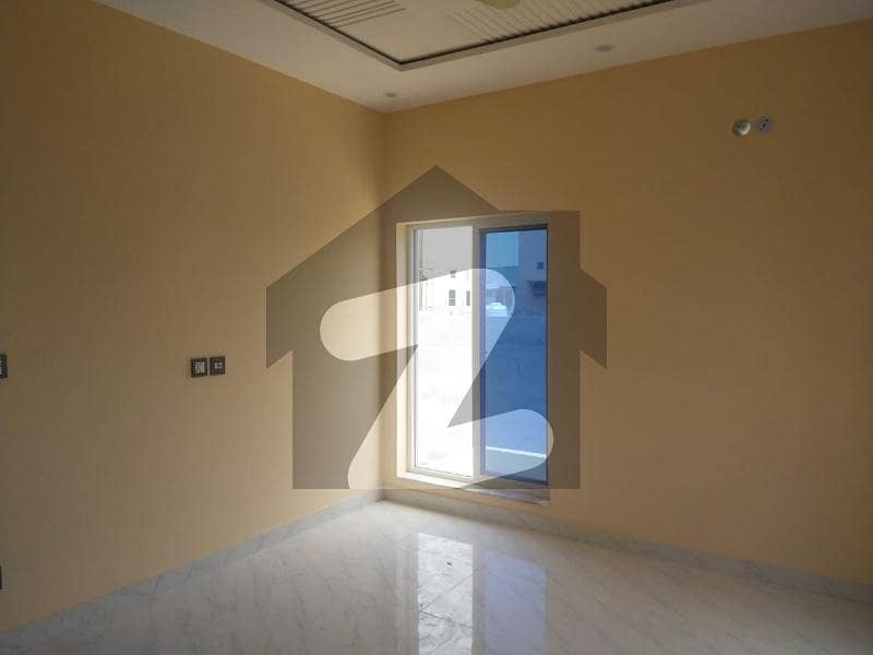 10 Marla Lower Portion Available For Rent In Opf Housing Scheme Lahore