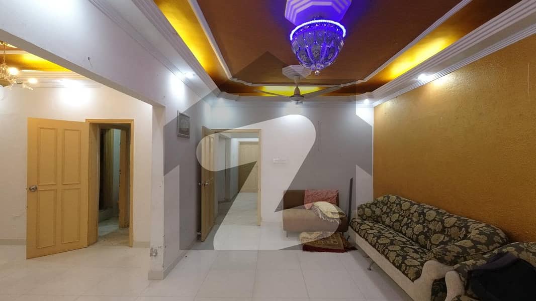 Buy A House Of 3600 Square Feet In Clifton Block 8 Clifton Block 8