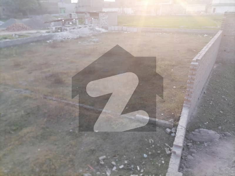 In Warsak Road You Can Find The Perfect Prime Location Commercial Plot