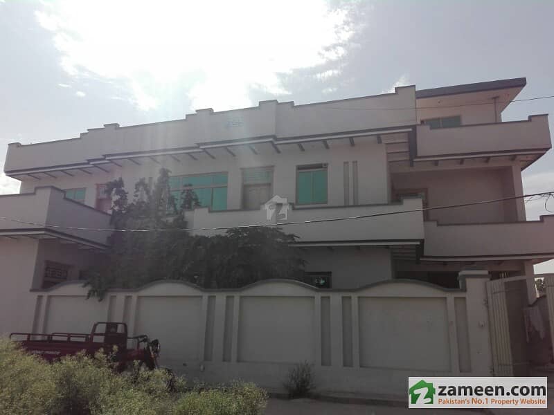 Upper Storey Of 10 Marla House Fazal Town Phase 2, Fazal Town