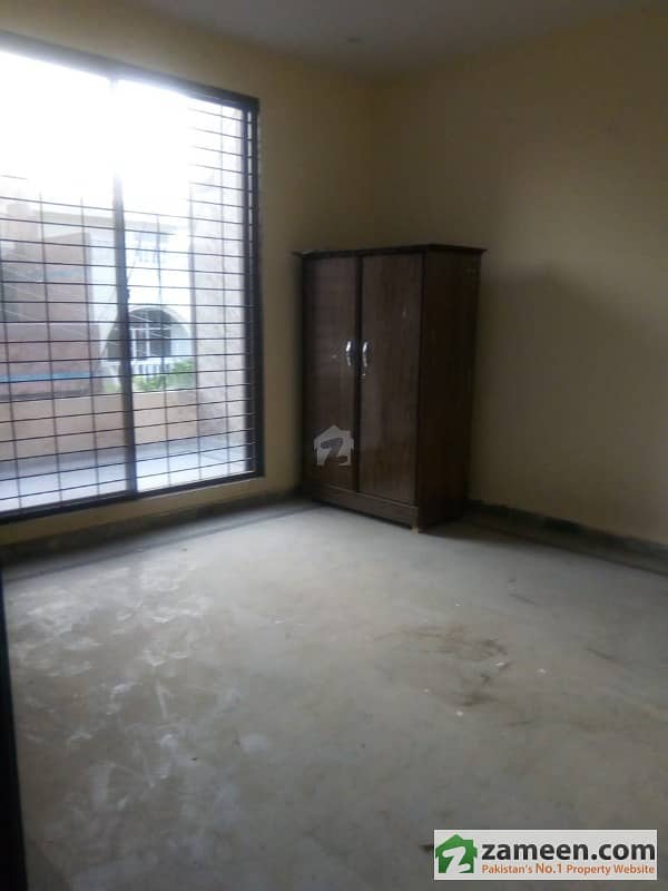 2 Rooms Separately Is Available For Rent In Gulberg For Bachelors