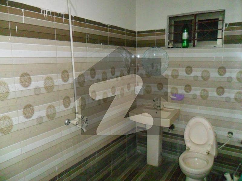 Beautiful 8 Marla Single Storey House For Rent PCSIR Staff Colony