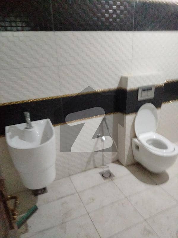 Brand New 2 Bed Flat Main Davis Road Lahore Davis Road, Lahore ID42972198