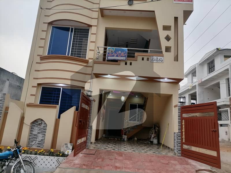 Corner Airport Housing Society Sector 4 House Sized 5 Marla For sale