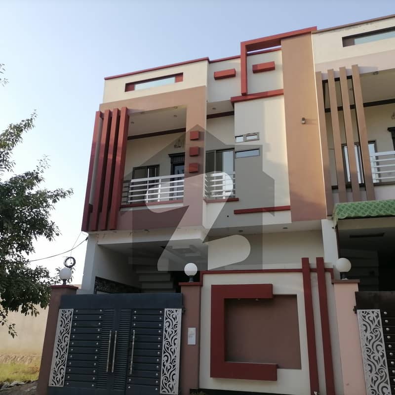 Ideally Located House For sale In Royal Palm City Sahiwal Available