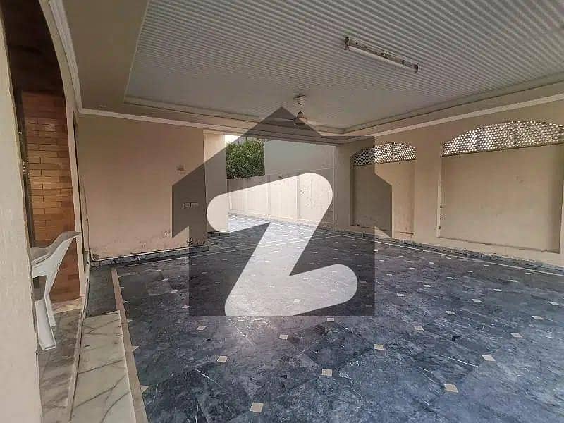 Big Deal 2 Kanal House Best Location For Sale In Valencia Town Lahore