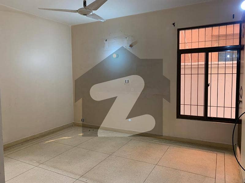 Flat Available For Rent Frere Town, Karachi ID43271855
