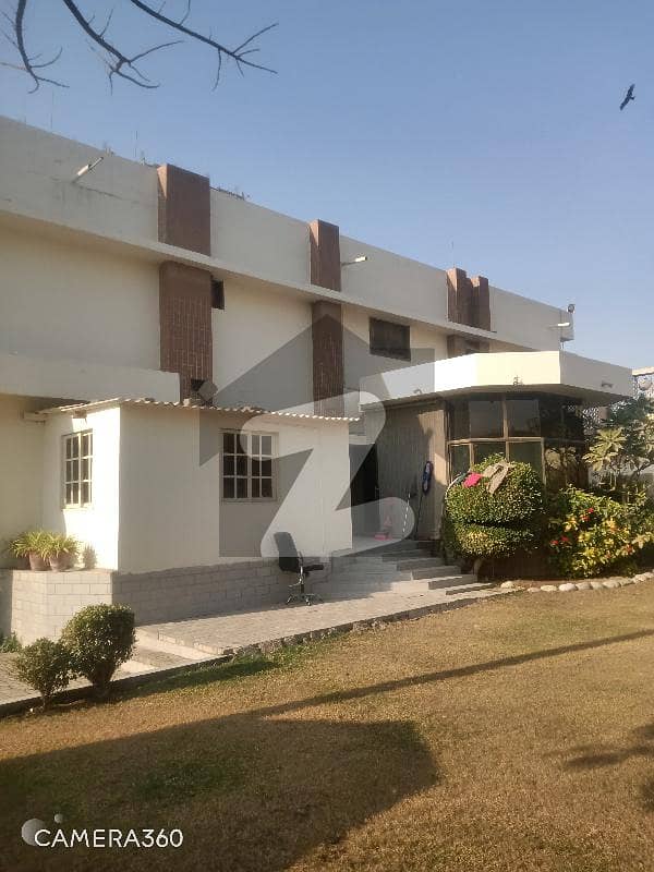 1000 Yards Bungalow Rent For Office Use At Shaheed E Millat Road