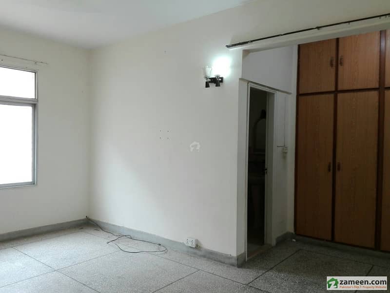 West Open Ground Floor Flat Available For Rent In Askari 4 Askari 4
