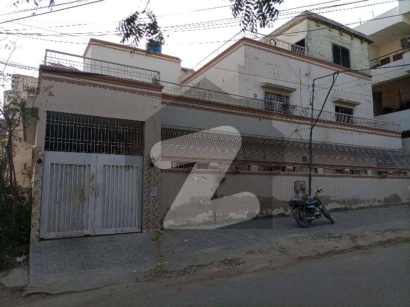 Commercial House With 11 Rooms GulshaneIqbal Block 6, Gulshane