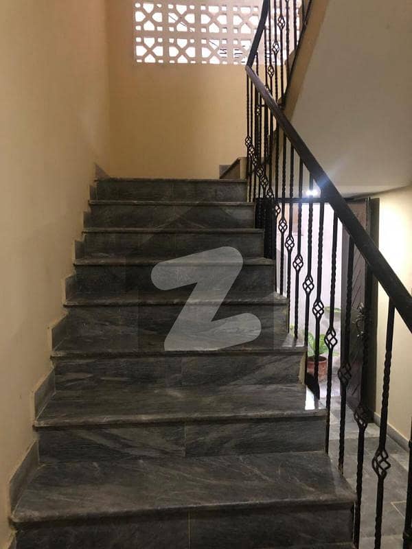 500 Yards House Near Zamzama Park DHA Phase 5, DHA Defence, Karachi