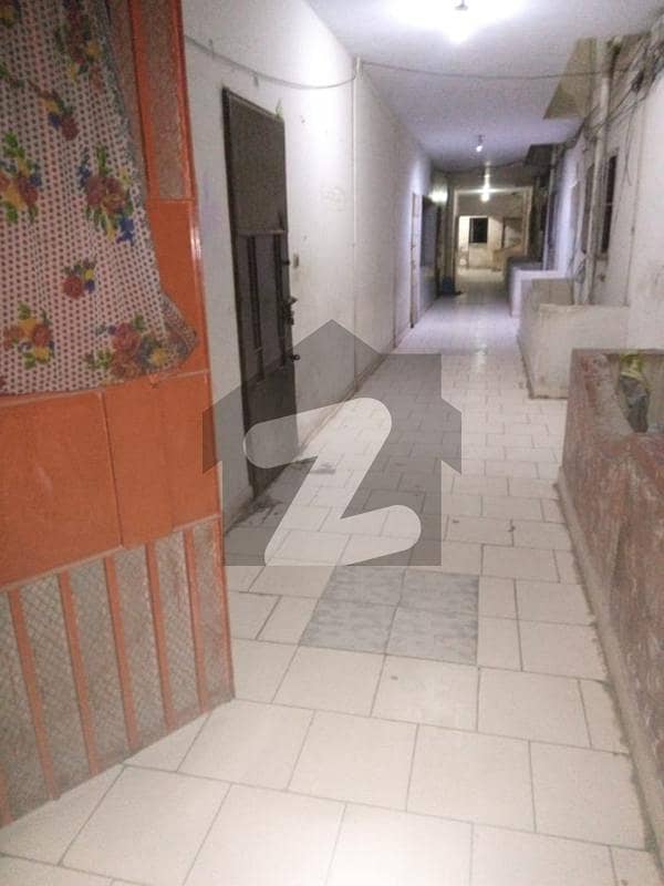 1 Bed Lounge Studio Apartment 3rd Floor East Open Classic View Gulistan