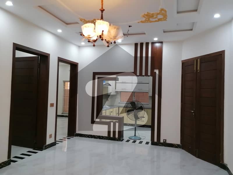 Spacious 10 Marla House Available For sale In NashemaneIqbal Phase 2