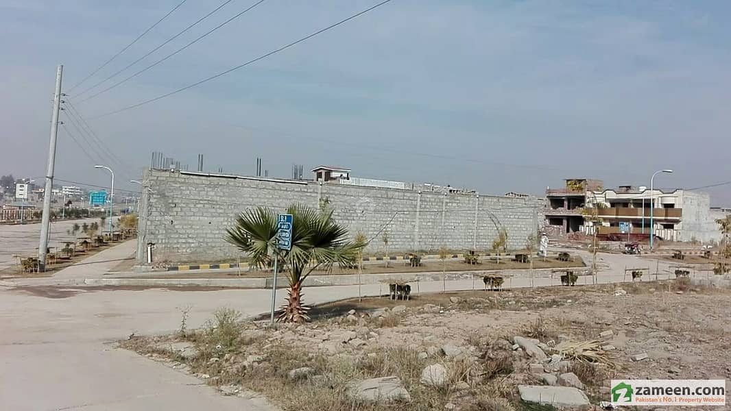 Royal City Islamabad 4 Year Installment Plan Plot For Sale Royal City