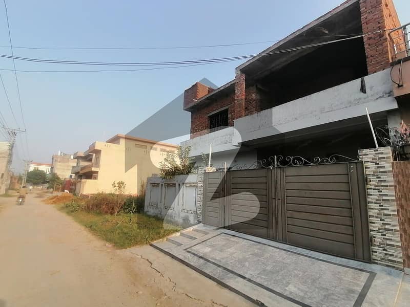 10 Marla House For sale In Kahna Kahna, Lahore ID43769409