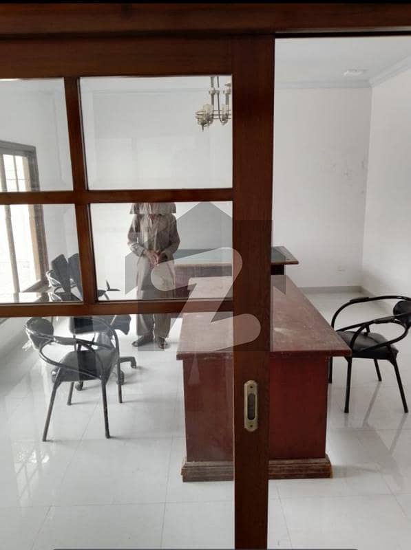 120 yds Bungalow for Rent in Defence View Phase 1 at Most Prime