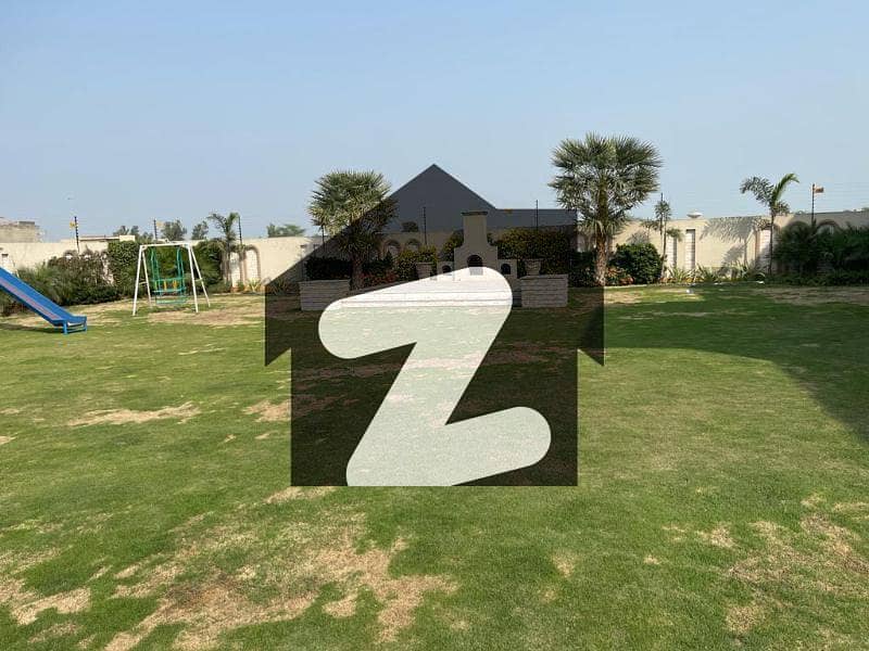 4 Kanal Plot Corner Imperial Garden Paragon City, Lahore ID44009690