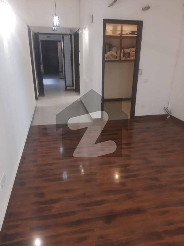 Tricon Tower Bath Island Karachi Bath Island, Karachi ID44013093