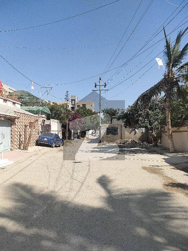 1355 Square Feet Spacious Flat Available In Chapal Sun City For Sale