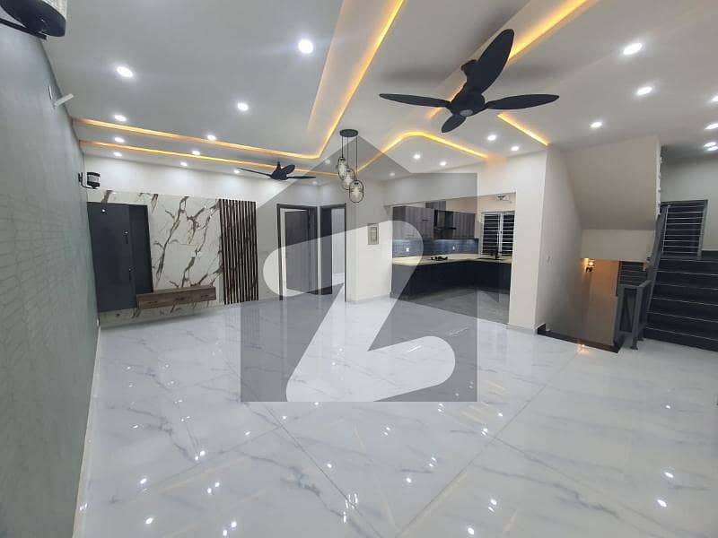 E11 Beautiful House For Sale E11 Beautiful House For Sale E11