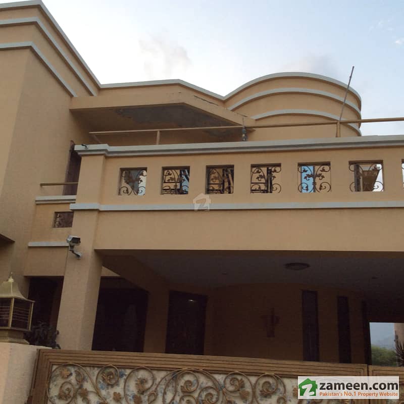 Beautiful Owner Built Home In VIP Sector E11/4 E11/4, E11, Islamabad