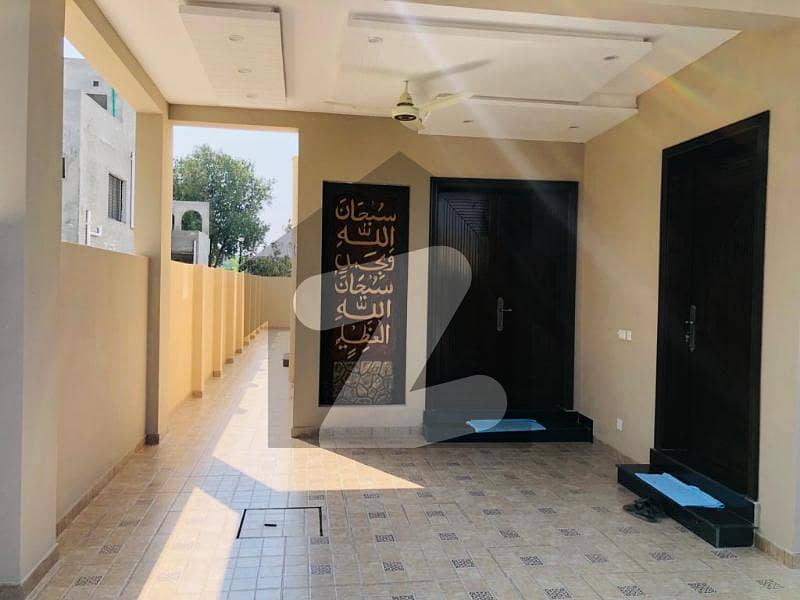 Beautiful Next to Corner 10 Marla House for Sale Lake City Sector M5