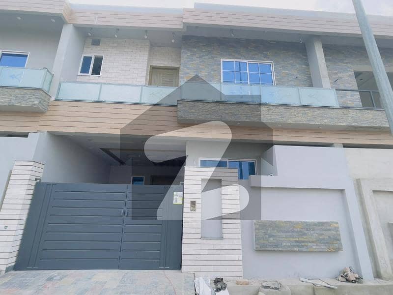 Elegant House 3 Master Bed House Model City Royal Villas, Lower Canal