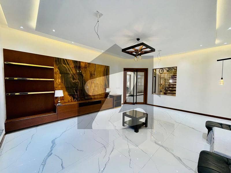 01 Kanal House For Sale In Valencia Town Lahore Valencia Block A1