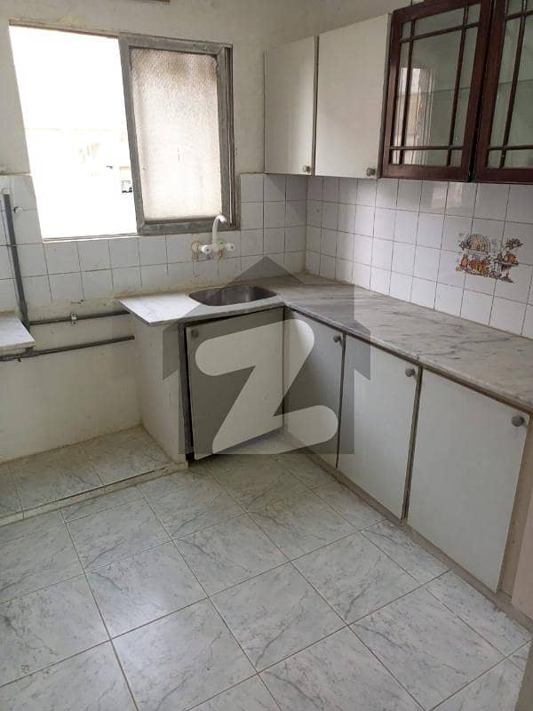 Good 1350 Square Feet Flat For Rent In GulshanEIqbal Block 13/A GulshaneIqbal Block 13/A