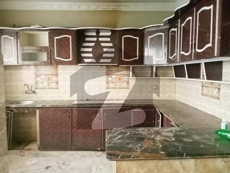 4 Bed Dd Portion For Rent In Sumaira Bungalows Society Scheme 33