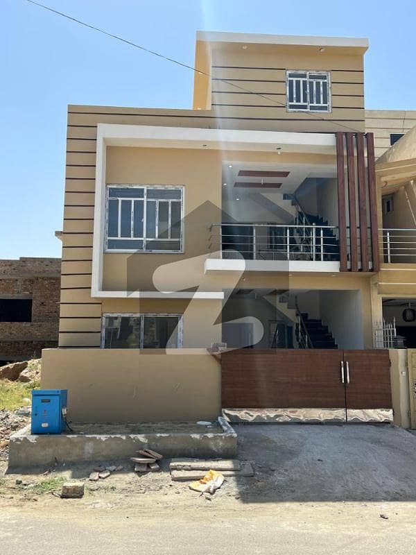 Mpchs B17, Block C1 5 Marla House For Sale MPCHS Block C1, MPCHS