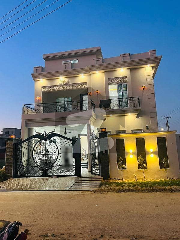 10 Marla Corner Double Storey House For Sale In Phase 3 Block C Garden