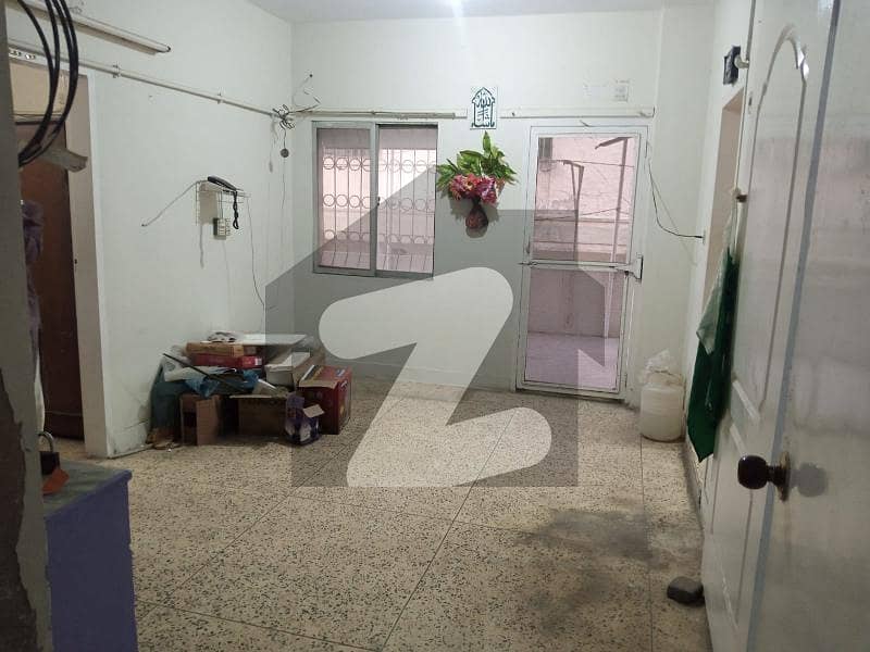 2 Bedrooms Flat For Sale In Gulistan E Johar Block 19 With Extra Land
