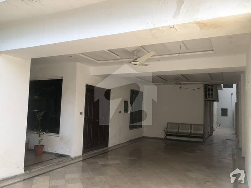 7 Bedroom Luxurious House For Sale With Built In Water Plant Township