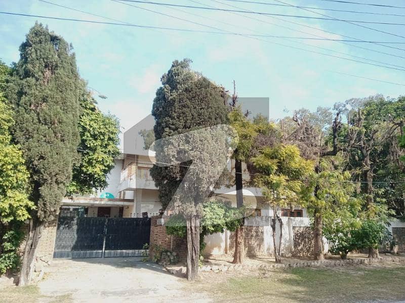 800 Square Yards House For Sale in Chaklala Scheme1, Rawalpindi