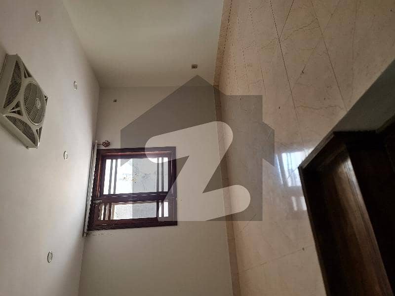 2 Bed Dd Ground Floor West Open Portion Kashmir Road, Karachi