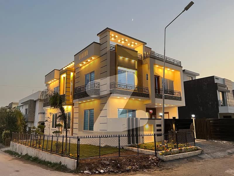 7 Marla House For Sale In G13 Islamabad At A Very Reasonable Price G13