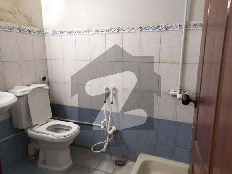 120 Yards Afnan Duplex Available For Rent GulistaneJauhar Block 3